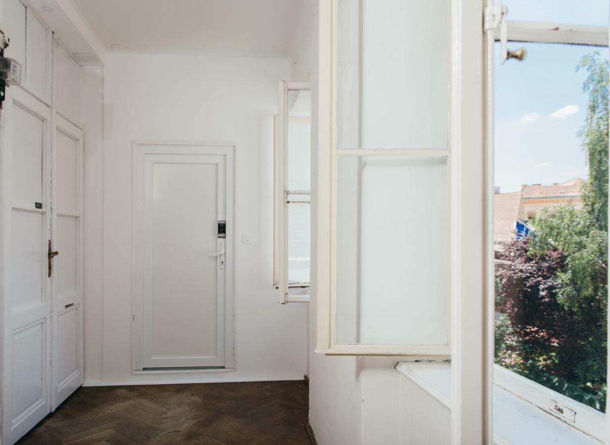 Old Town Tale Apartment Zagreb Luaran gambar